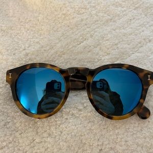 Illesteva Leonard Mirrored Sunglasses